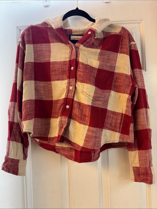 American Eagle Outfitters Tops - American Eagle Outfitters Red and Cream Plaid Hooded Button-Up Shirt